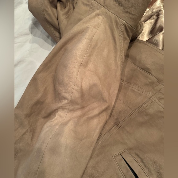 Beautiful St. Croix leather jacket size 42 - Picture 9 of 9